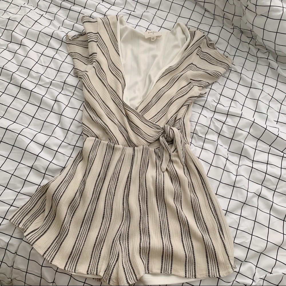 Striped Wrap Romper [S]